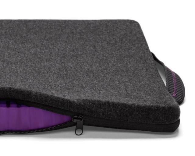 Double Seat Cushion partially zipped